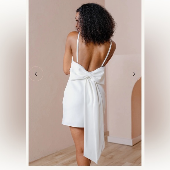 Revelry Dresses & Skirts - Steph Crepe Mini Dress